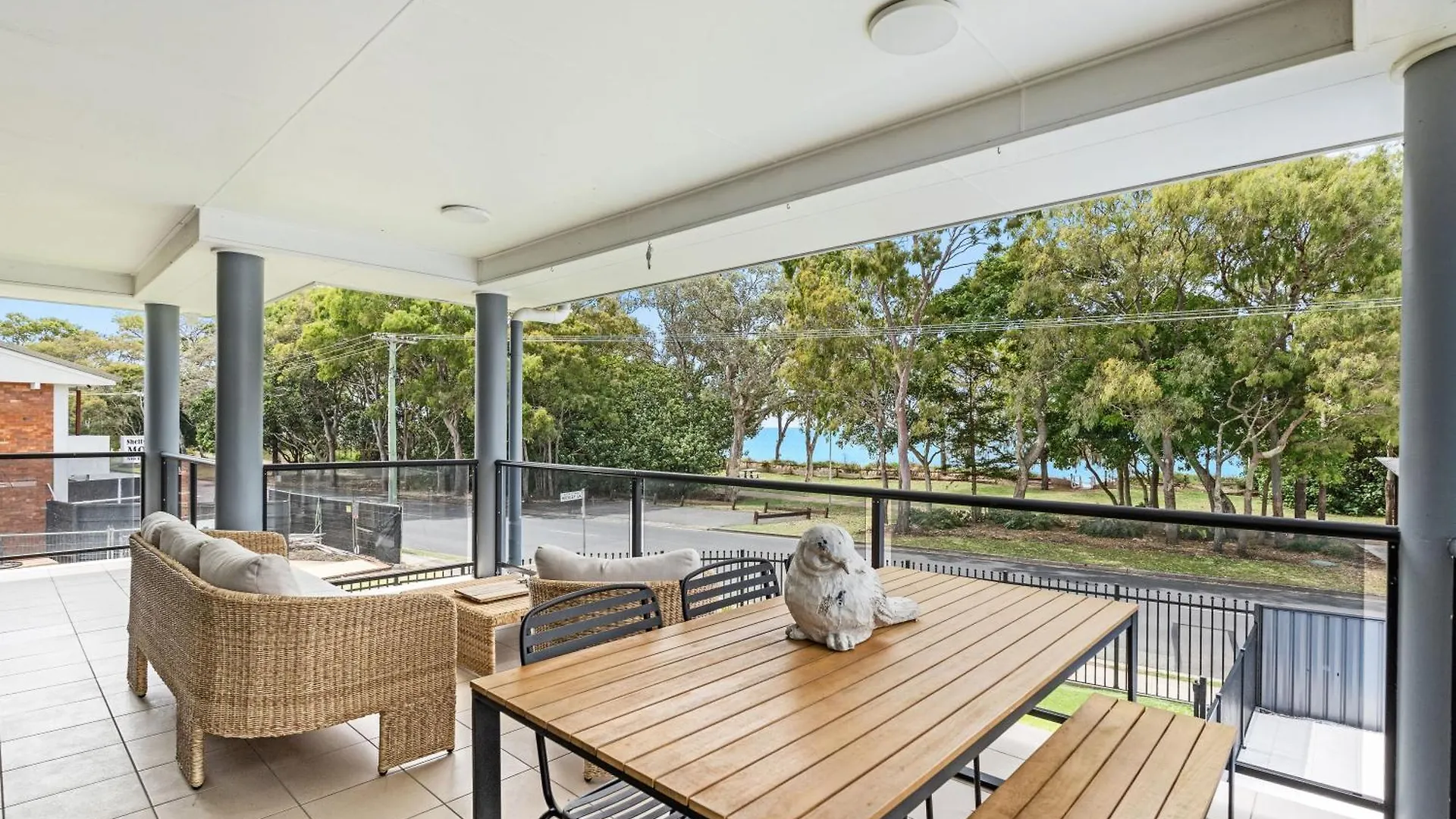 3 Seacrets At Shelly Apartment Urangan